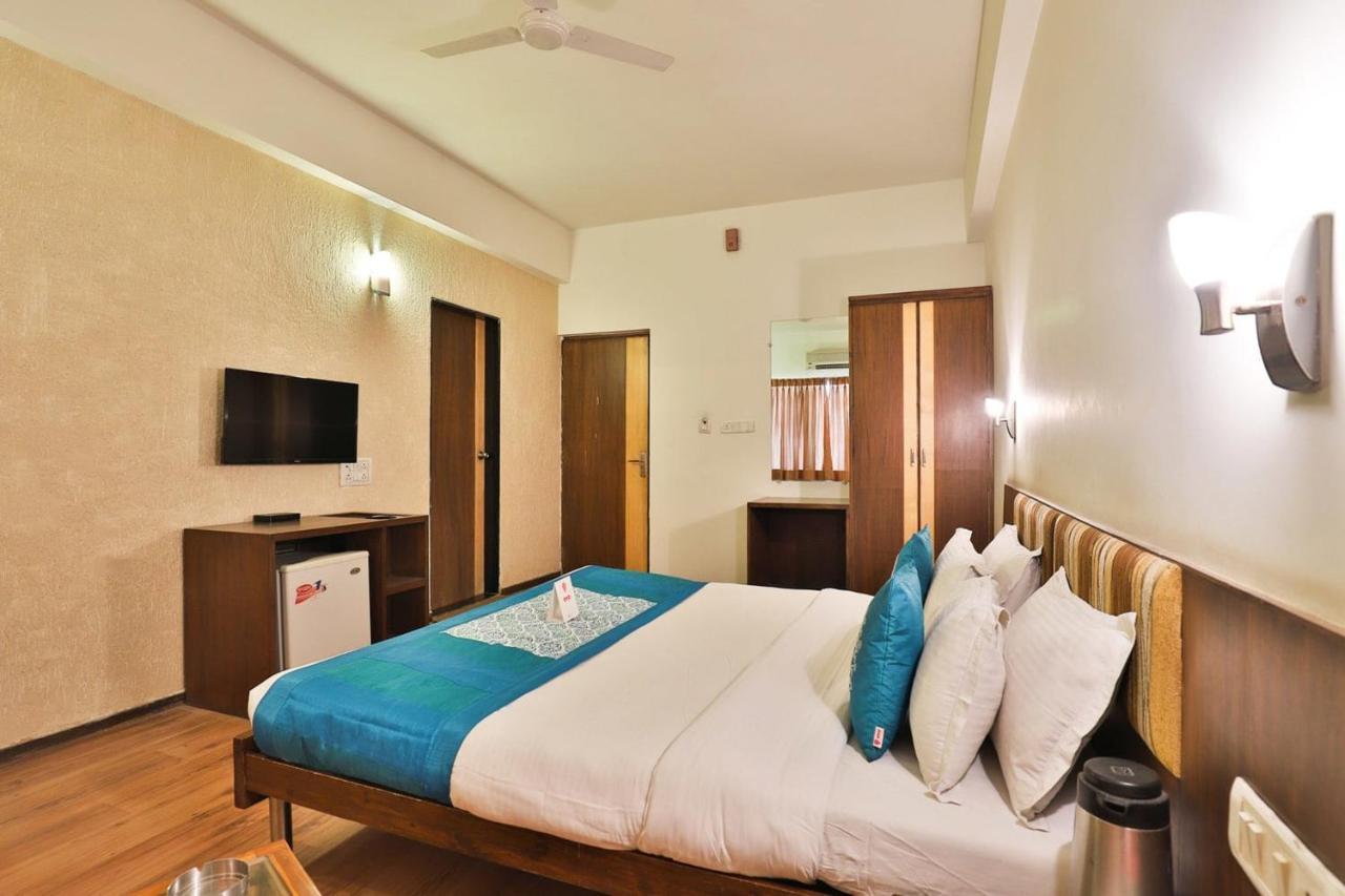 Hotel President Inn By Sky Stays Γκαντχιναγκάρ Εξωτερικό φωτογραφία